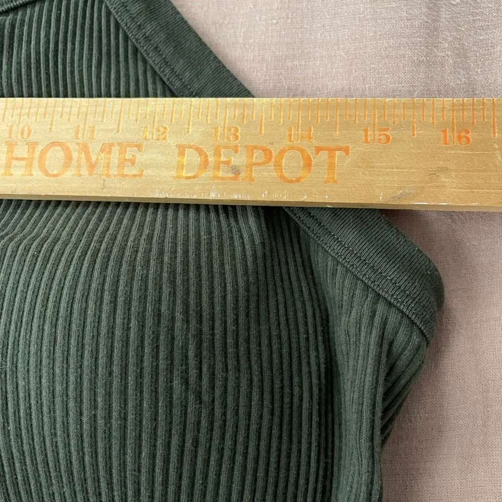 Uniqlo Women's Ribbed Tank built in bra White, Pink,Olive,Tan&black. 5 tops - Picture 11 of 12